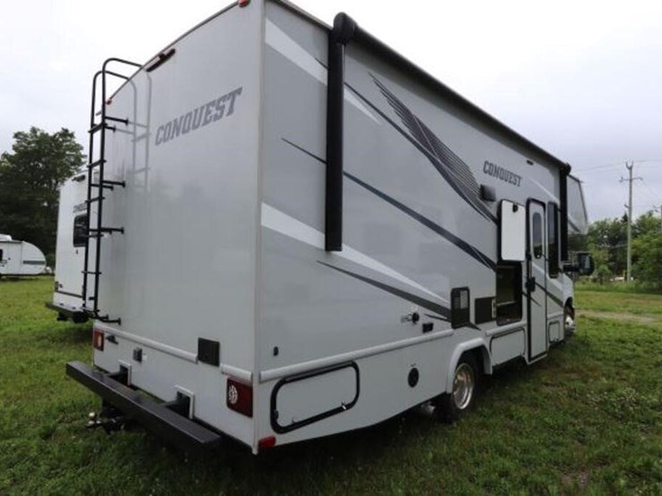 2024-ford-transit-image-8