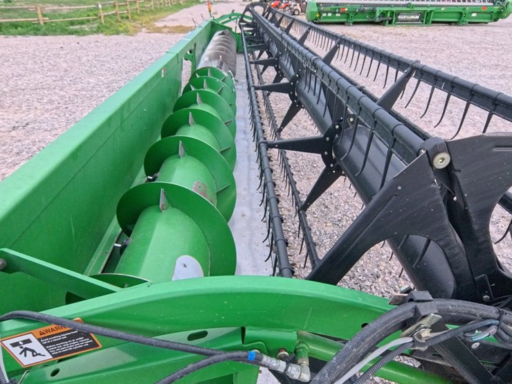 john-deere-635f-image-40
