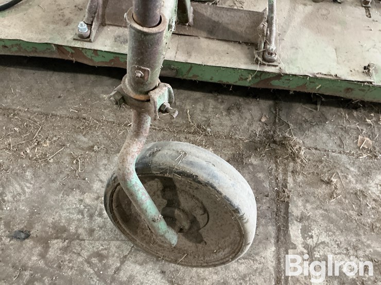john-deere-84-image-14