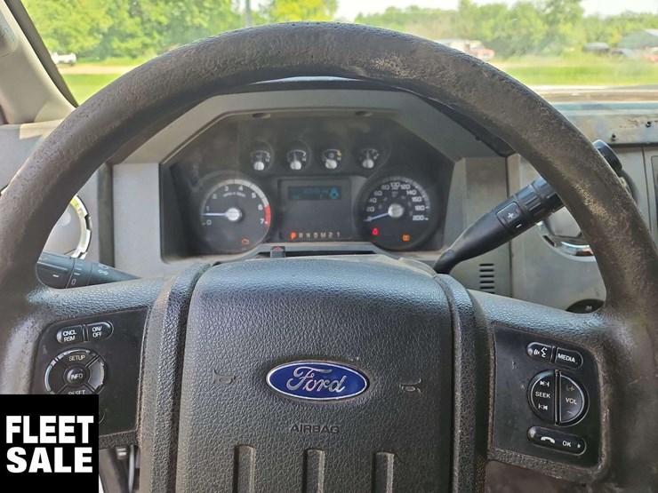 2015-ford-f350-image-27