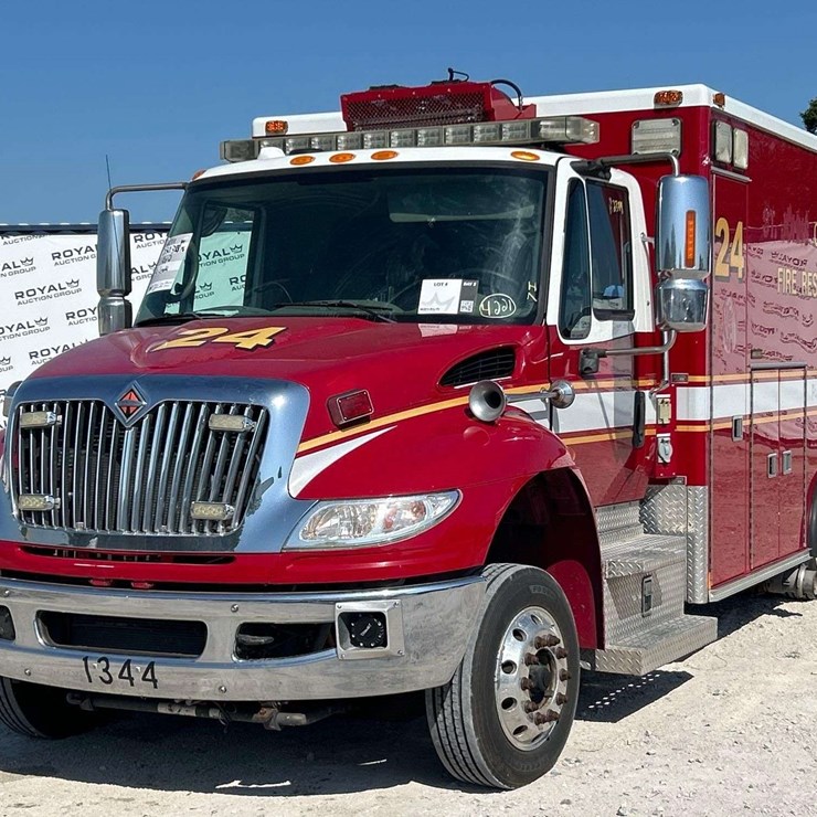 2011 INTERNATIONAL DURASTAR 4400