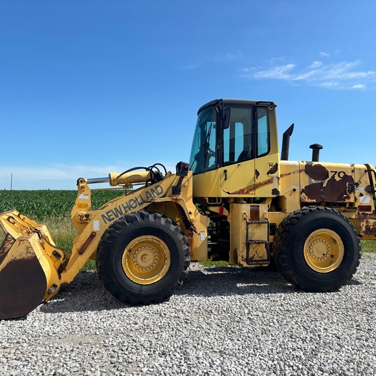 NEW HOLLAND LW170