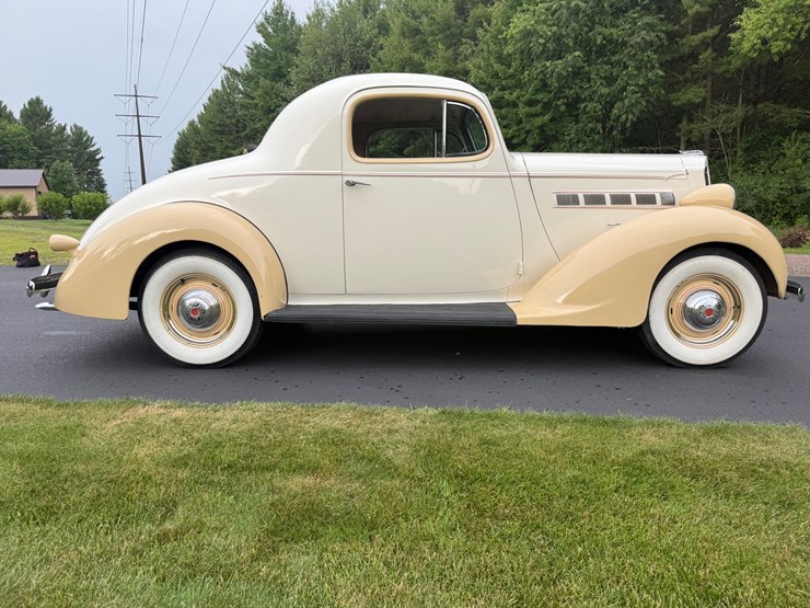 #1372-•-1937-packard-115-c-coupe-image-6