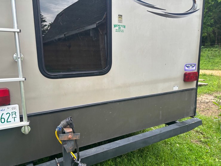 #2231-•-2014-crusader-335-5th-wheel-camper-image-22