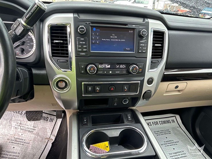 2017-nissan-titan-image-17