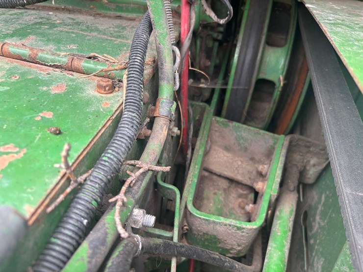 john-deere-6620-titan-ii-image-112