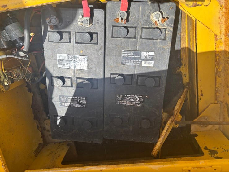 komatsu-pc200-lc-6le-image-62