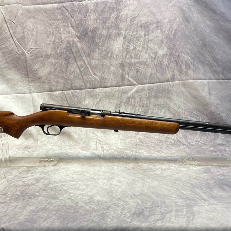 #2710 • Pioneer Model 27A Semi-Automatic 22 LR Rifle NSN (Princeton, MN)