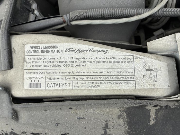 2004-ford-f250-image-12