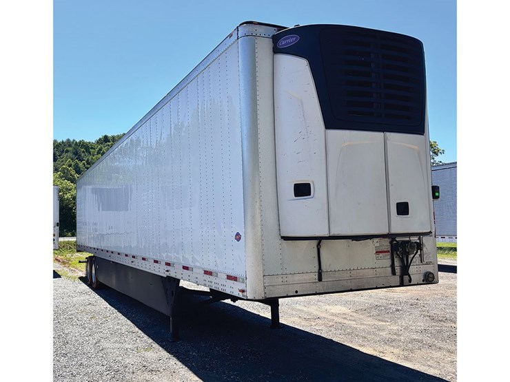 2024-utility-3000r-image-1