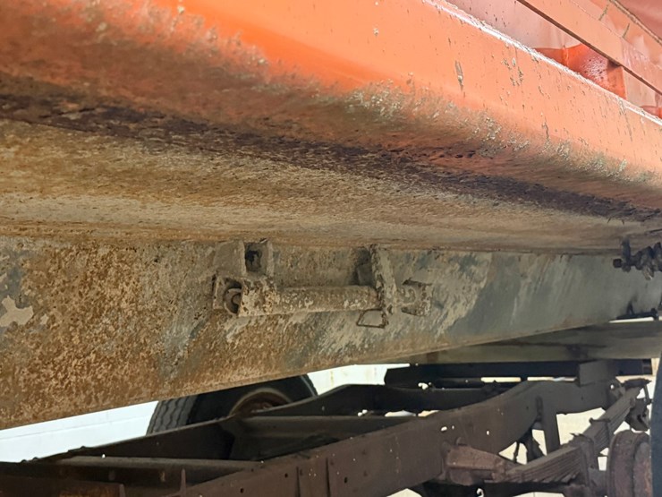 #1470-•-heil-16'-dump-body-w/-lift-cylinder-image-20
