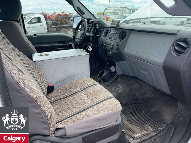 2015-ford-f550-image-19