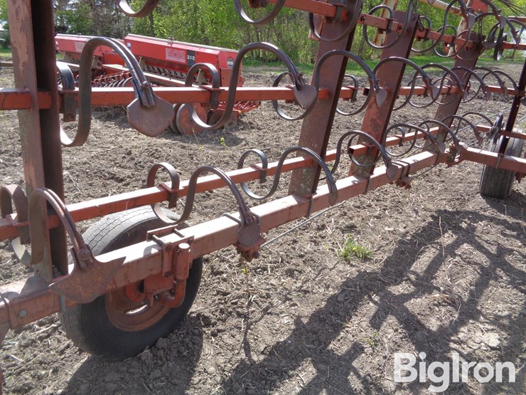 melroe-453-36'-multi-weeder-image-15