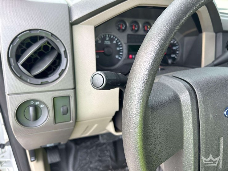 2008-ford-f250-image-16