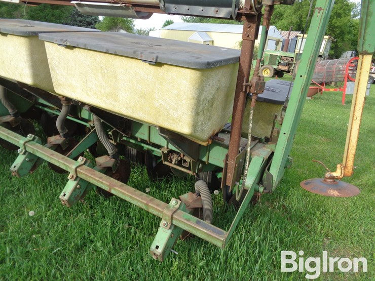 john-deere-7000-image-13