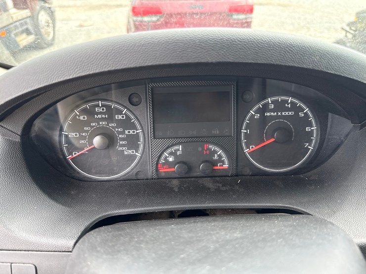 2015-dodge-ram-van-image-51