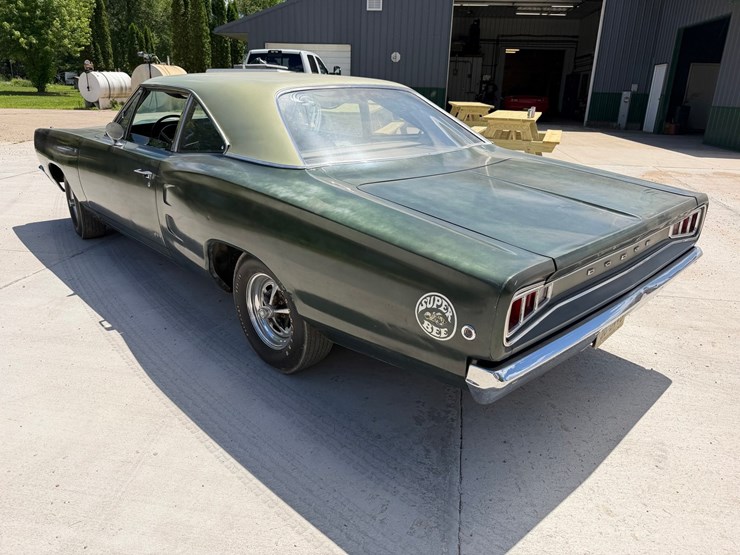 #1464-•-1968-dodge-super-bee-image-3