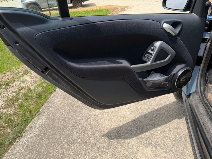 #1488-•-2012-smart-fortwo-passion-coupe-image-23