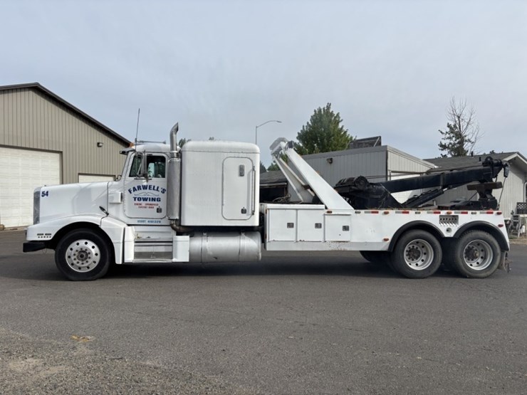 1989-peterbilt-377-image-2