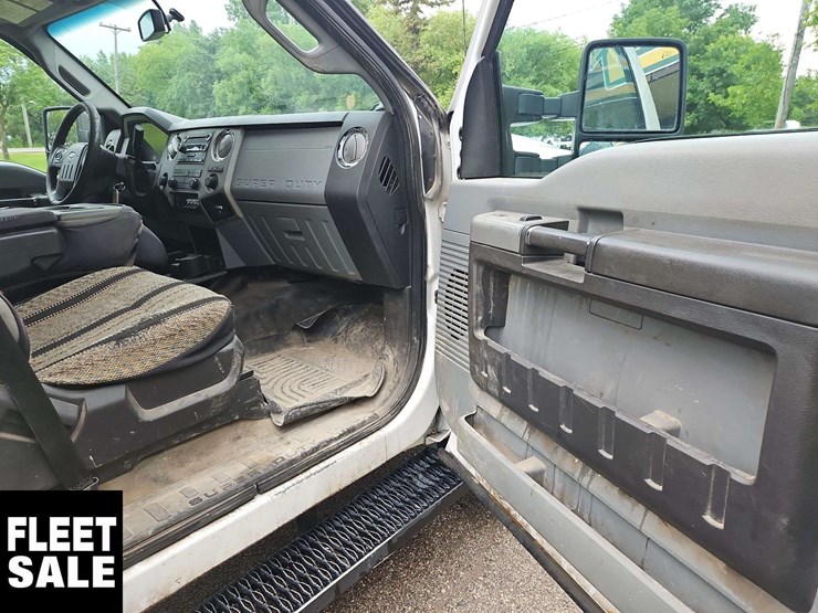 2015-ford-f350-image-25