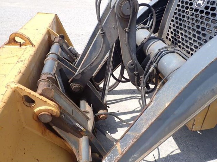 2009-deere-310sj-image-54