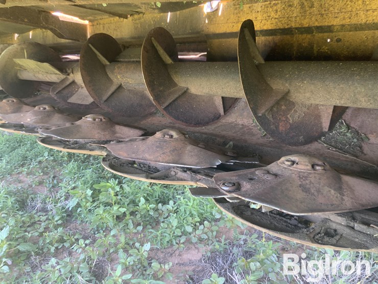 2019-new-holland-speedrower-260-image-17