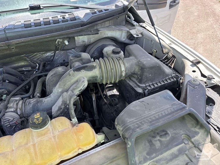 2016-ford-f150-image-10