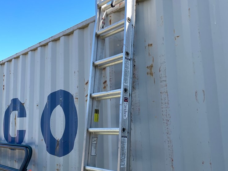 #7143-•-davidson-aluminum-extension-ladder-image-2