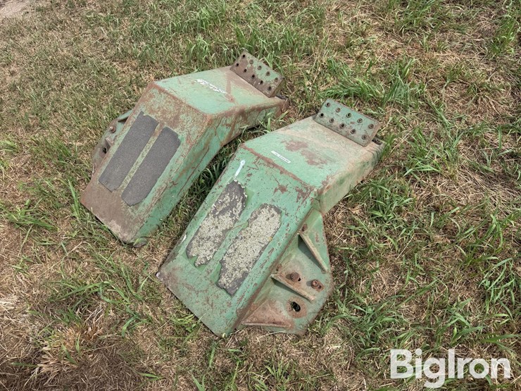 2wd-tractor-fenders-image-5
