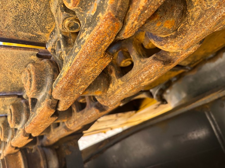 komatsu-pc200-lc-6le-image-103