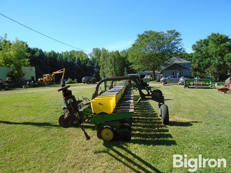 john-deere-7100-image-8