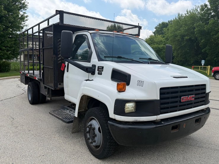 #1487-•-2004-gmc-c4500-flatbed-form-truck-image-7