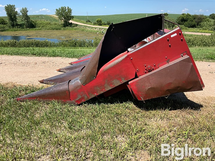 1990-case-ih-1054-image-8