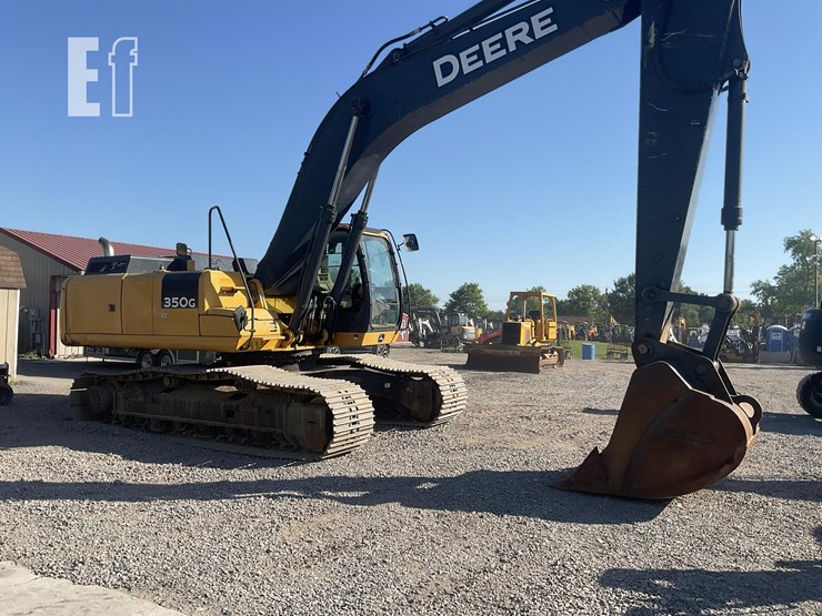 2013-deere-350g-lc-image-6