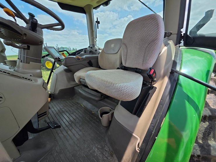 john-deere-6120r-image-30