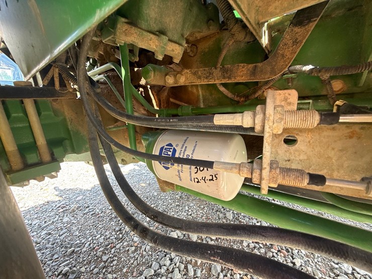 2018-john-deere-5065e-image-47
