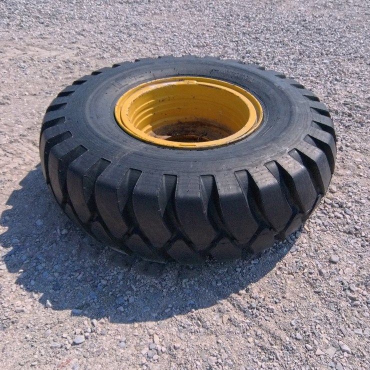 #2050 • GENERAL TIRE (16.00-25/ E-3)