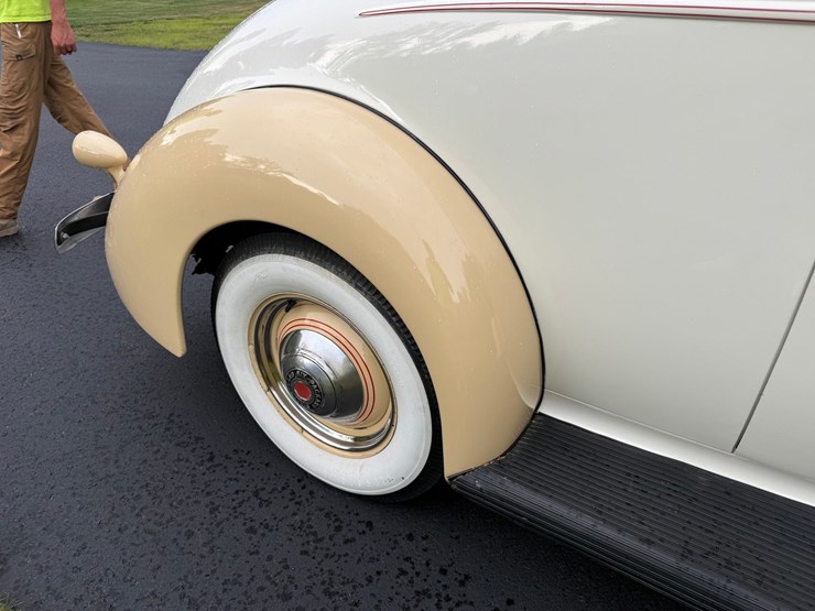 #1372-•-1937-packard-115-c-coupe-image-36