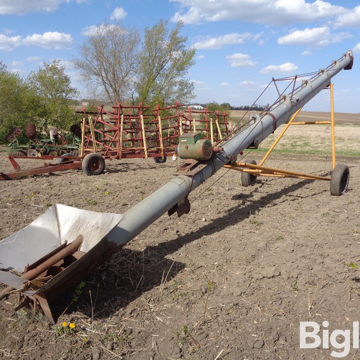 40' 8" Electric Drive Auger