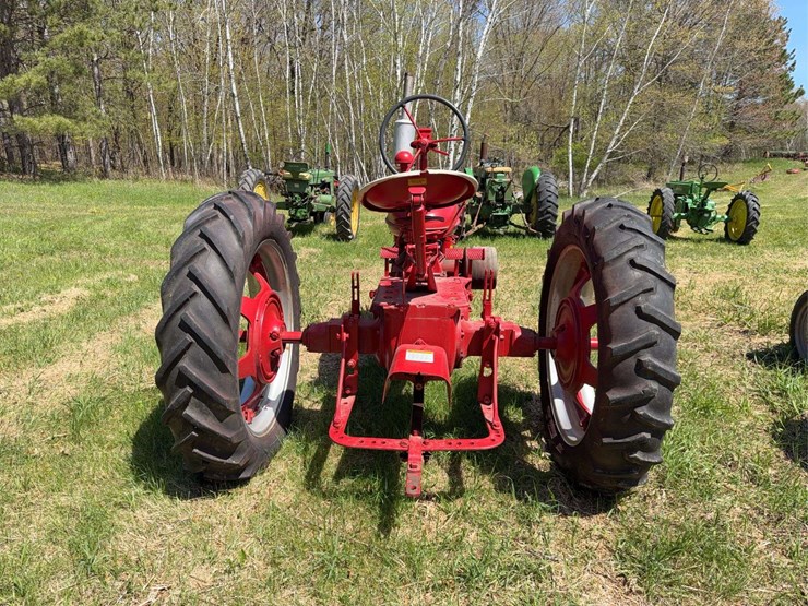 farmall-h-image-4
