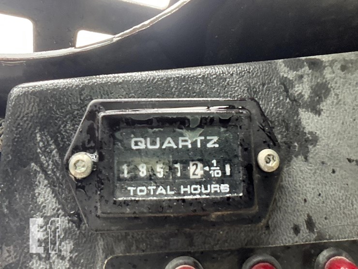 2013-bobcat-s70-image-13