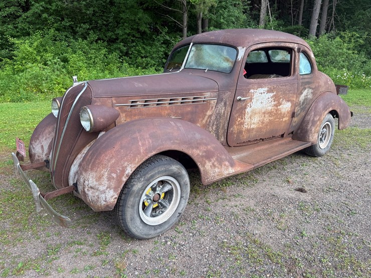 #1369-•-1936-terraplane-car-image-1