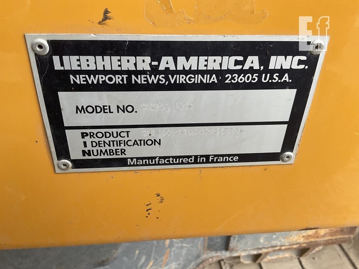 2016-liebherr-r946-lc-image-20