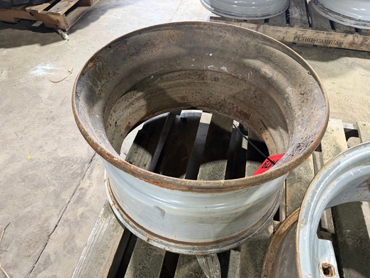 #1479-•-11r22.5-wheel-image-1