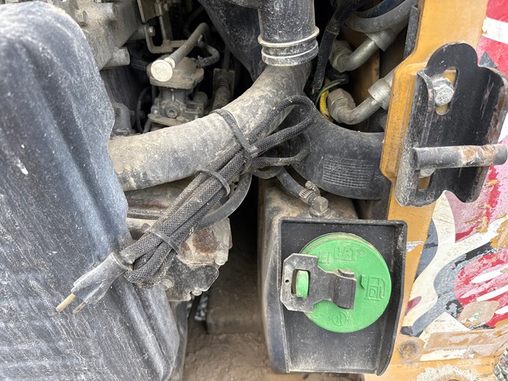 caterpillar-262c-image-37