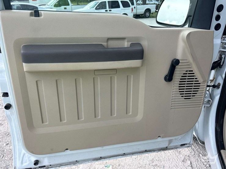 2008-ford-f250-image-11