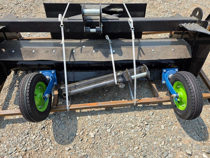 #6934-•-approx.-71"-unused-future-pr71-skid-steer-power-rake-attachment-image-5