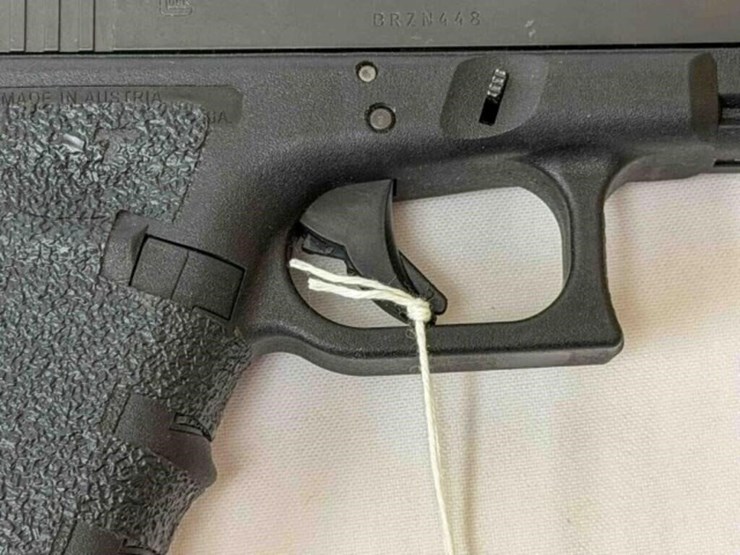 glock-pistol-image-6