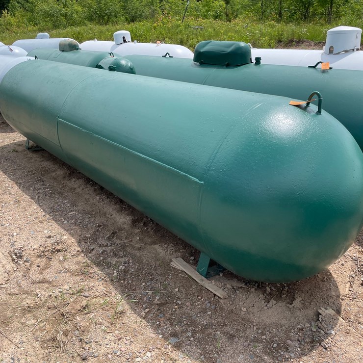 #6492 • 1000 Gallon LP Propane Tank