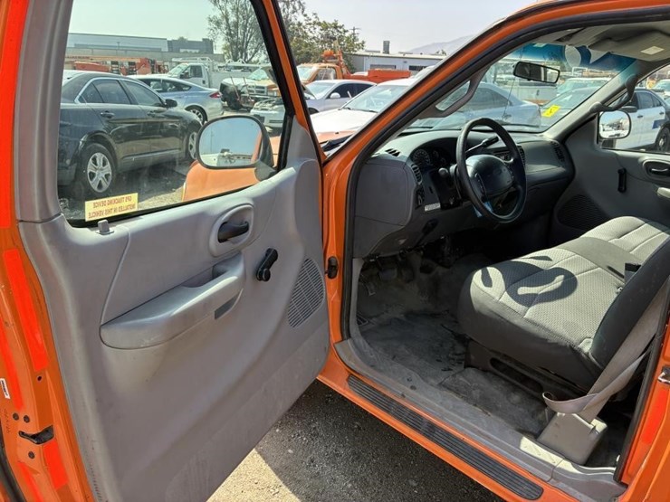 2000-ford-f150-image-13